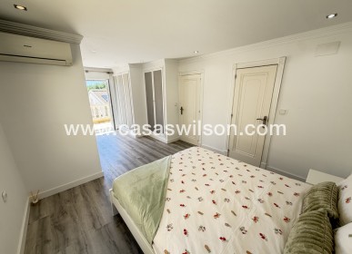 Sale - Villa - Las Ramblas Golf
