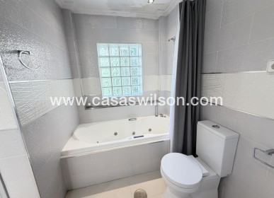 Sale - Villa - Las Ramblas Golf