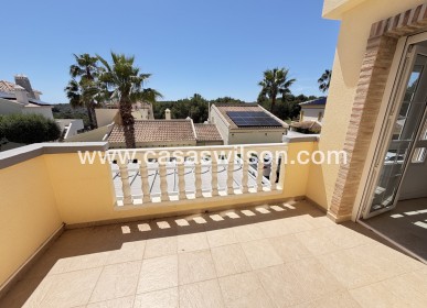 Sale - Villa - Las Ramblas Golf