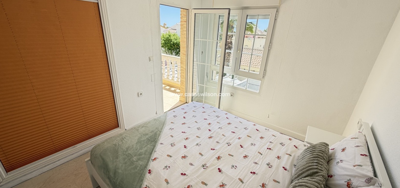 Sale - Villa - Las Ramblas Golf