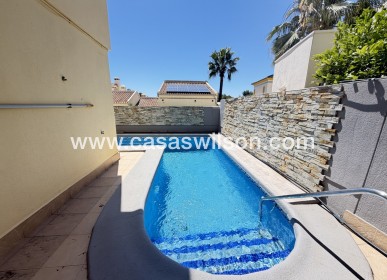 Sale - Villa - Las Ramblas Golf