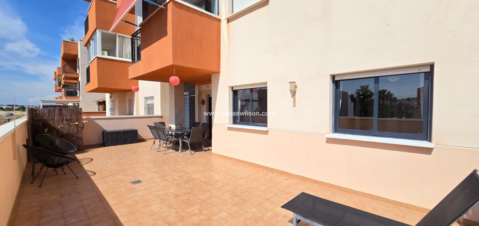 Sale - Apartment / Flat * - Orihuela Costa - Villamartín *