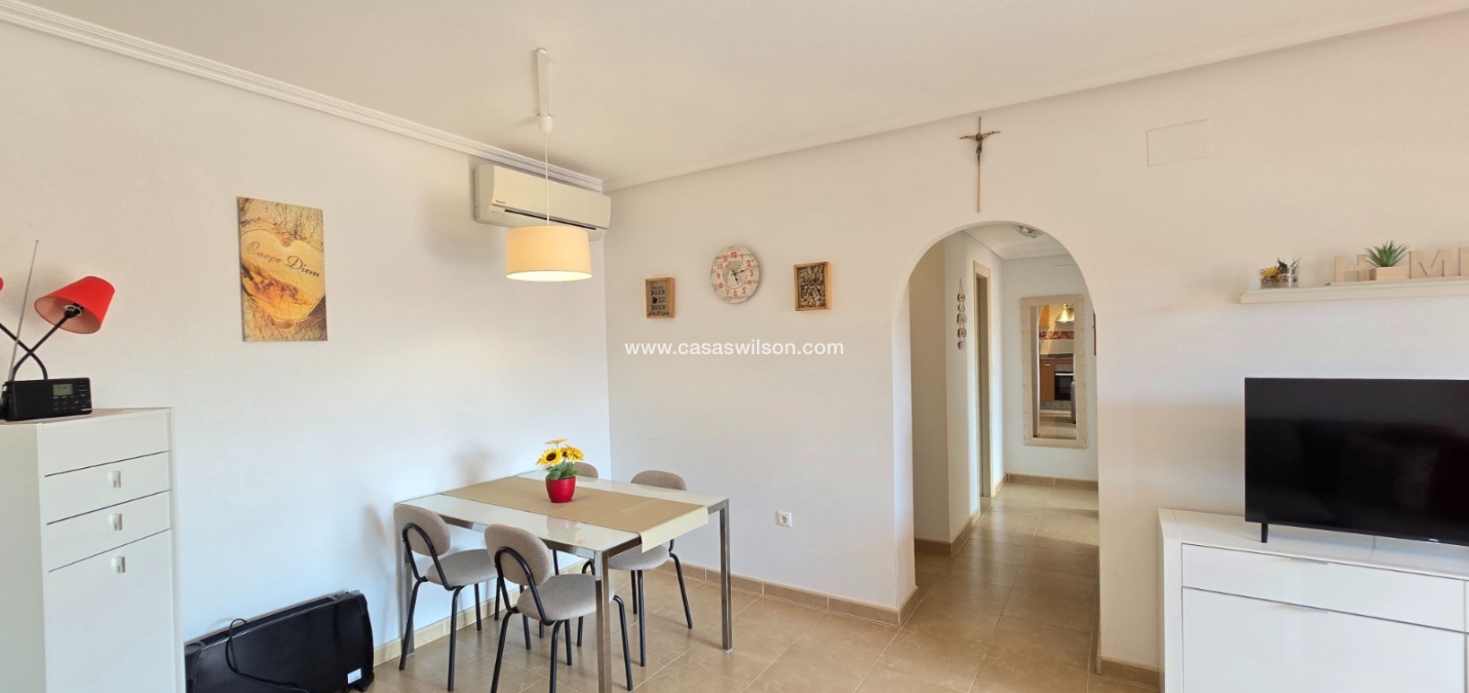 Sale - Apartment / Flat * - Orihuela Costa - Villamartín *