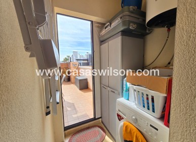 Sale - Apartment / Flat * - Orihuela Costa - Villamartín *