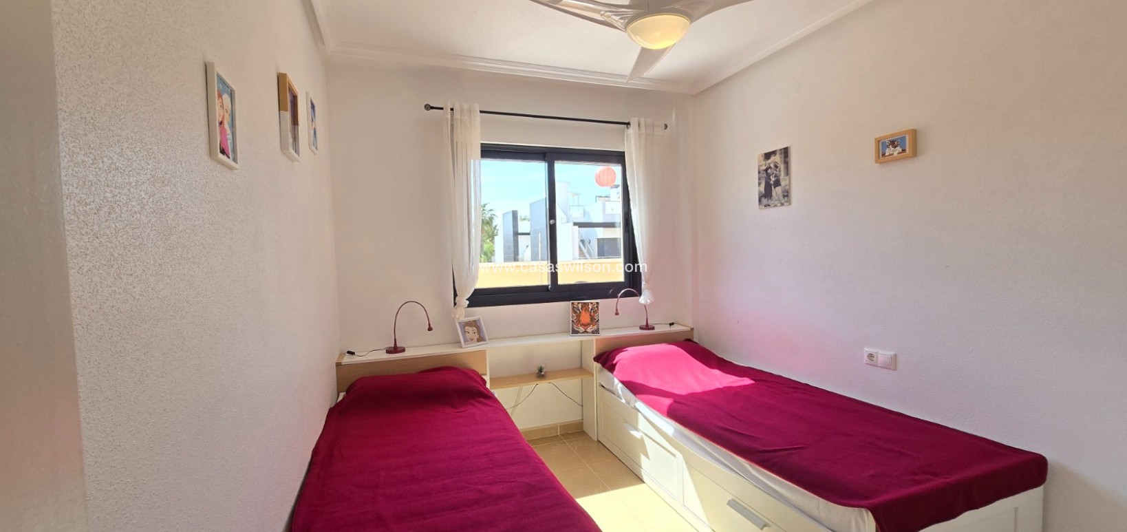 Sale - Apartment / Flat * - Orihuela Costa - Villamartín *
