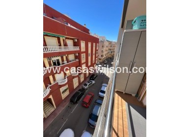 Sale - Apartment - Torrevieja - Centro