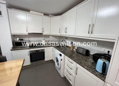 Sale - Apartment - Torrevieja - Centro