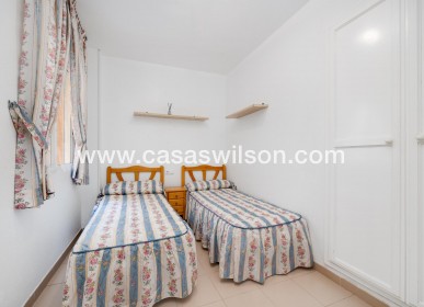 Sale - Bungalow - Torrevieja - Costa Blanca