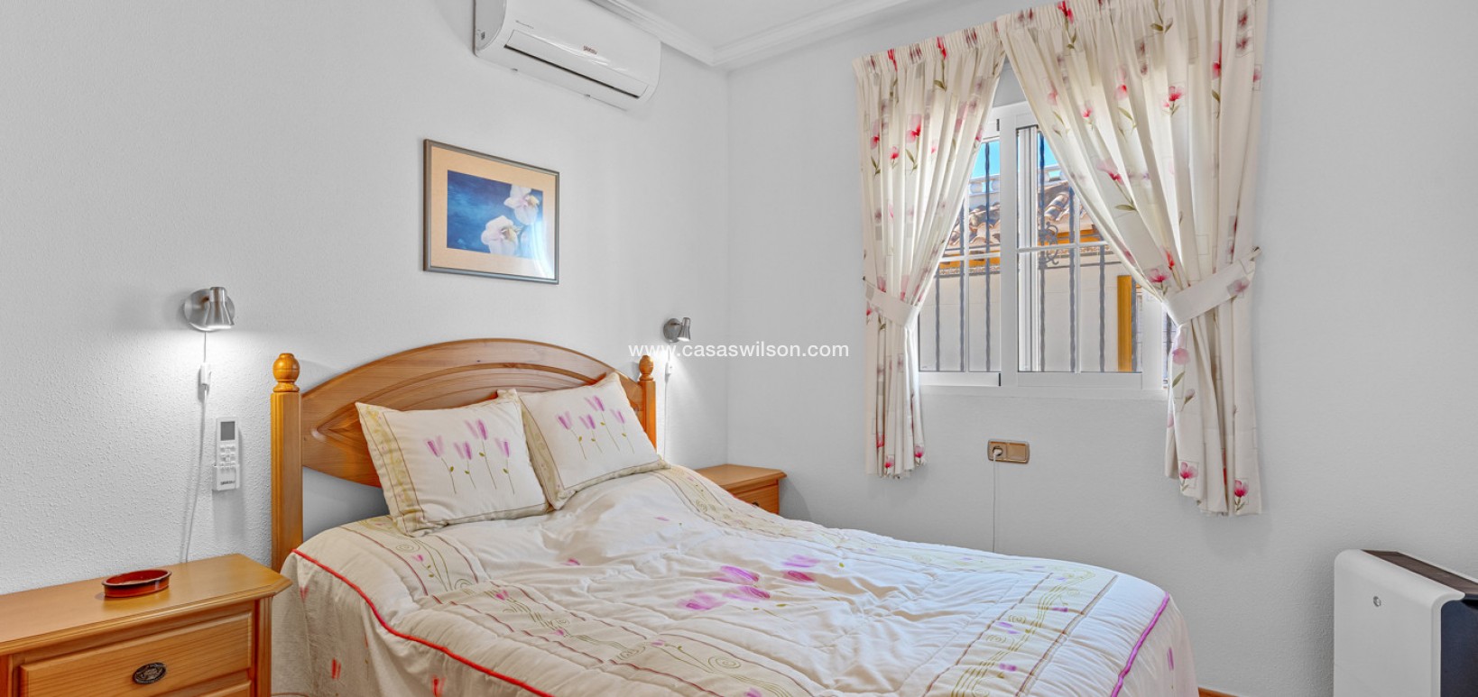 Sale - Townhouse - Cabo Roig - Costa Blanca