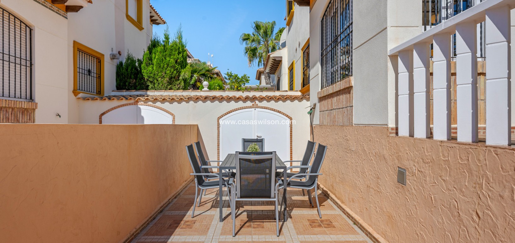 Sale - Townhouse - Cabo Roig - Costa Blanca