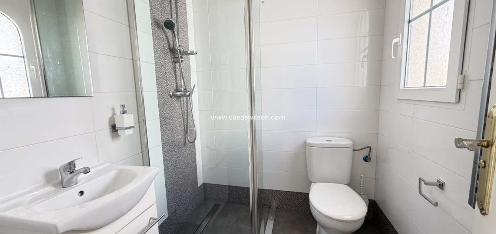 Sale - Villa - Las Ramblas Golf - Inland