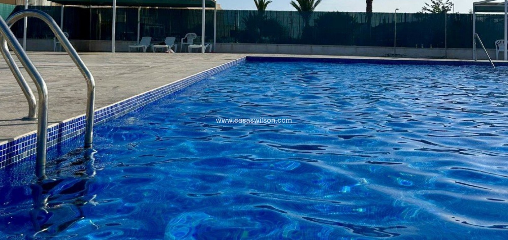 Sale - Townhouse - Torrevieja - Costa Blanca