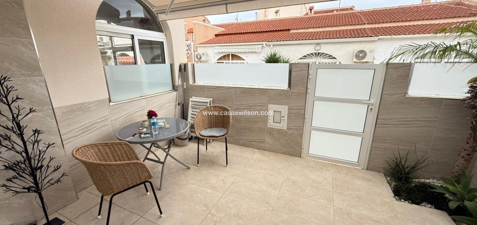 Sale - Townhouse - Torrevieja - El chaparral