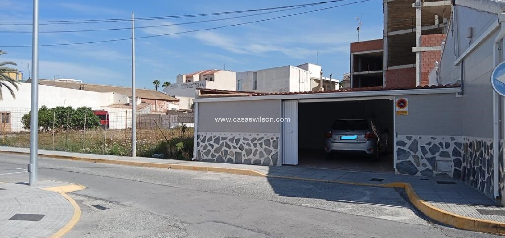 Sale - Townhouse - Los Montesinos - PUEBLO CENTRO