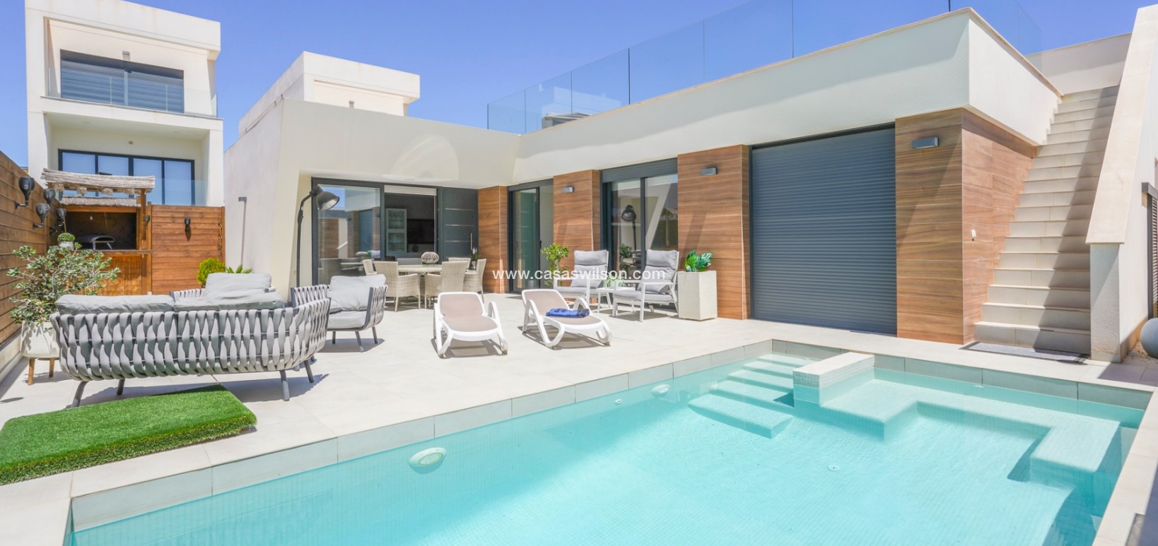 Venta - Chalet - Benijofar