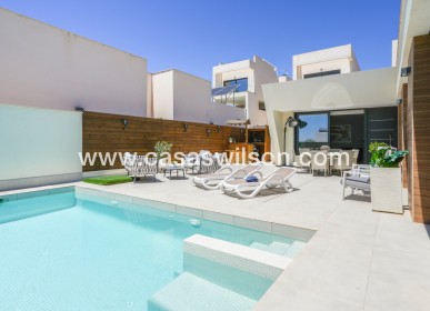 Venta - Chalet - Benijofar