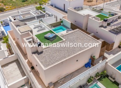 Venta - Chalet - Benijofar