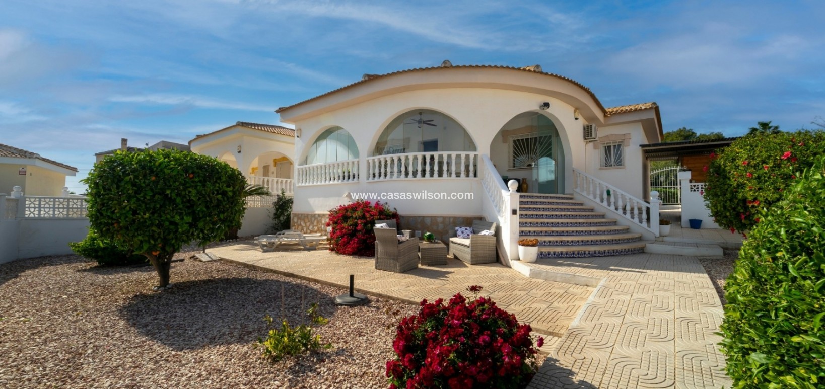 Sale - Villa - Benijofar - Monte Azul