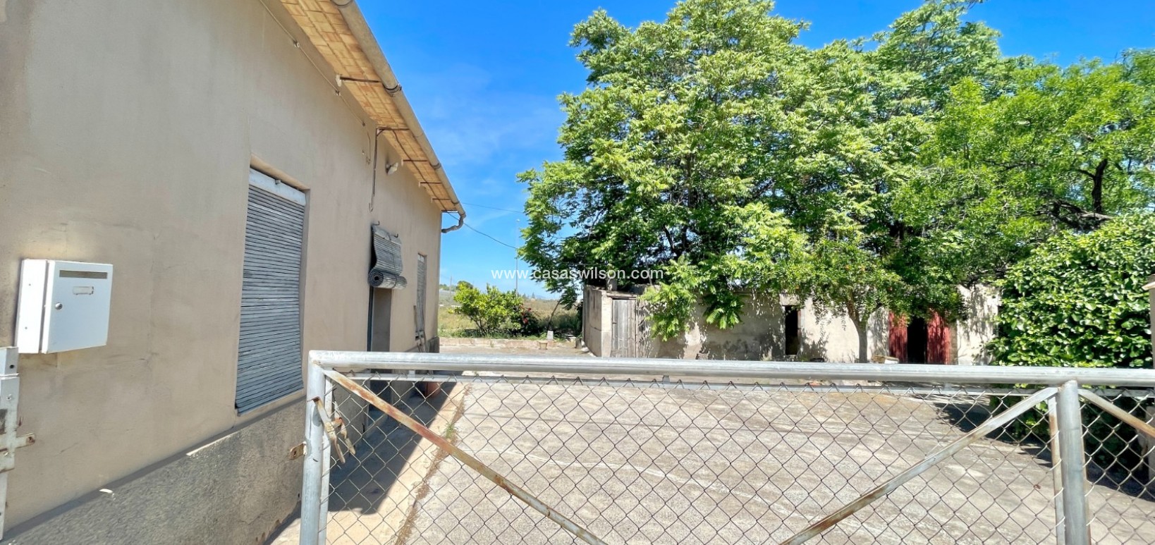 Sale - Villa - La Romana - Inland