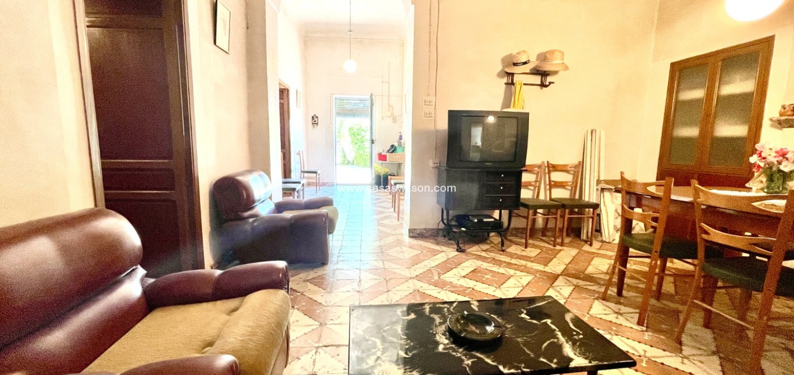 Sale - Villa - La Romana - Inland