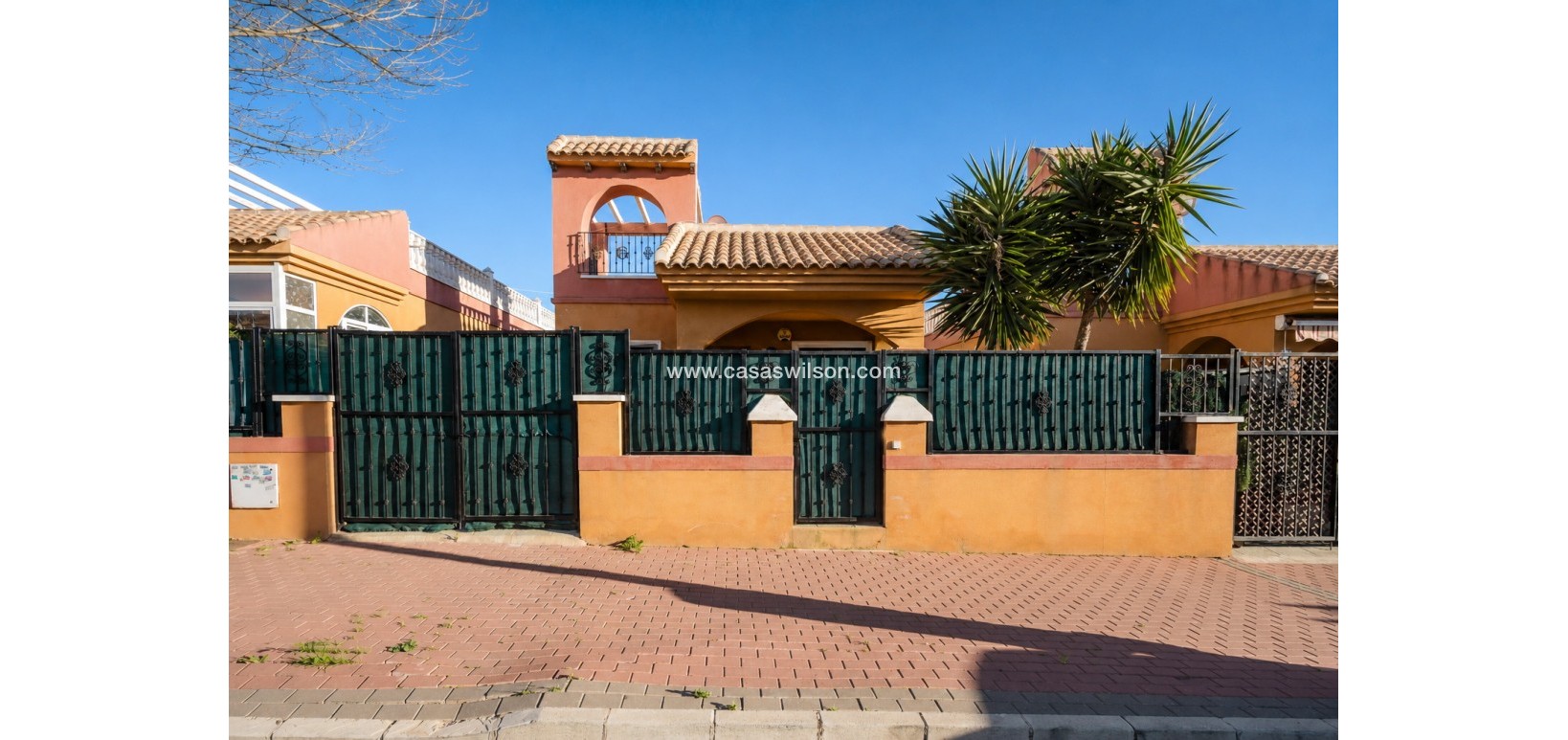 Sale - Villa - Torrevieja - Costa Blanca