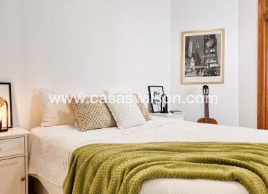 Sale - Apartment - Torrevieja - Costa Blanca