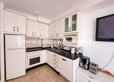 Sale - Apartment - Torrevieja - Centro