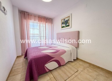 Sale - Apartment - Torrevieja - Centro