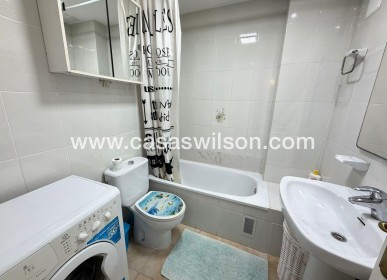 Sale - Apartment - Torrevieja - Centro