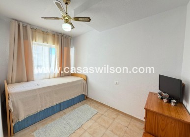 Sale - Apartment - Torrevieja - Centro