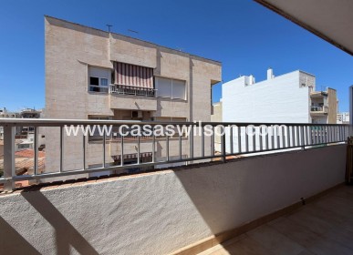 Sale - Apartment - Torrevieja - Centro