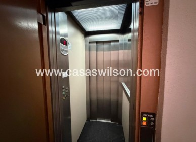 Sale - Apartment - Torrevieja - Centro