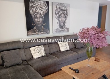 Bestaande bouw - Villa - Daya Nueva
