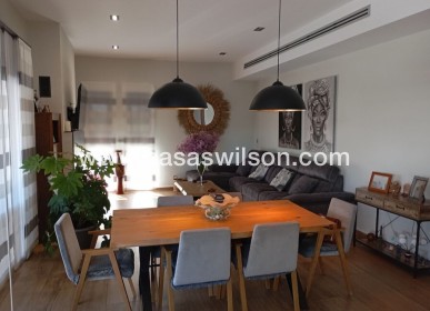 Bestaande bouw - Villa - Daya Nueva