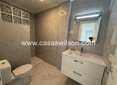 Sale - Apartment - Torrevieja - Playa del Acequion