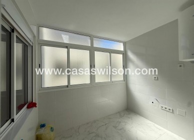 Sale - Apartment - Torrevieja - Playa del Acequion