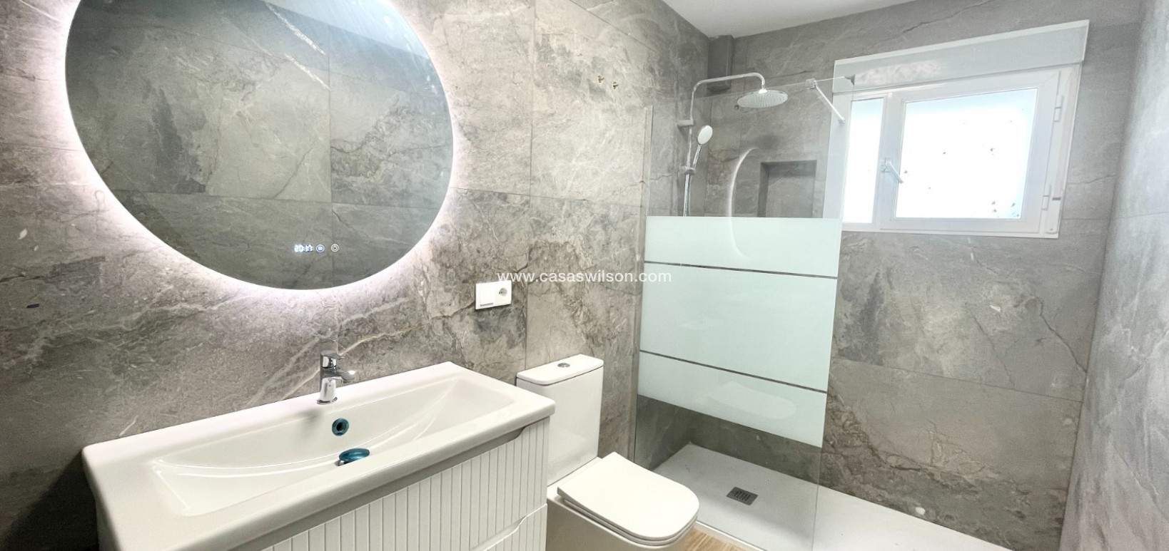 Sale - Townhouse - Daya Vieja - Costa Blanca