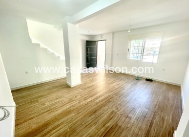 Sale - Townhouse - Daya Vieja - Costa Blanca