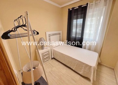 Sale - Apartment - Guardamar del Segura - Puerto Deportivo