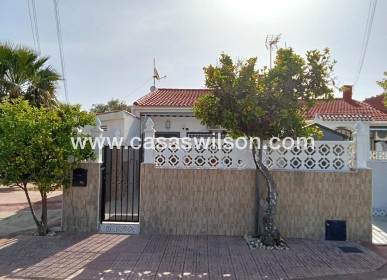 Sale - Bungalow - Torrevieja - Torretas