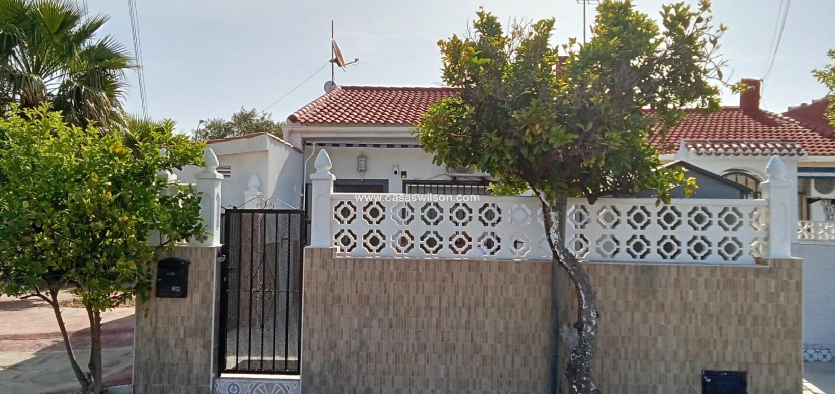 Sale - Bungalow - Torrevieja - Torretas
