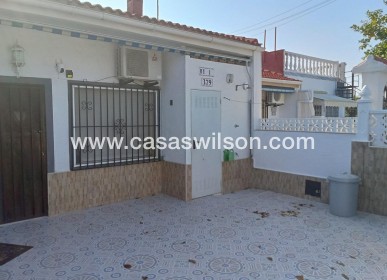 Sale - Bungalow - Torrevieja - Torretas
