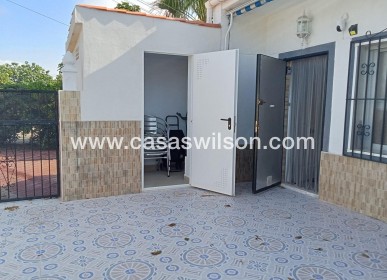 Sale - Bungalow - Torrevieja - Torretas