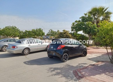 Sale - Bungalow - Torrevieja - Torretas