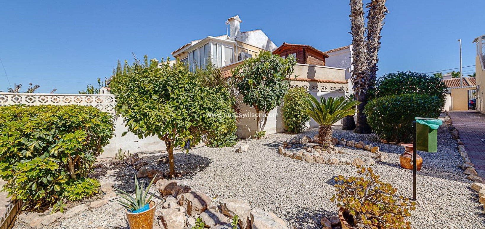 Sale - Bungalow - Torrevieja - La Siesta - El Salado - Torreta