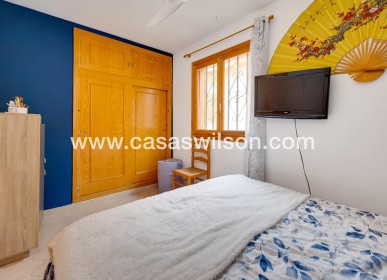 Sale - Bungalow - Torrevieja - La Siesta - El Salado - Torreta