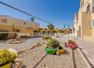 Sale - Bungalow - Torrevieja - La Siesta - El Salado - Torreta