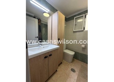 Sale - Apartment - Torrevieja - Centro