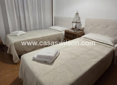 Sale - Apartment - Torrevieja - Centro