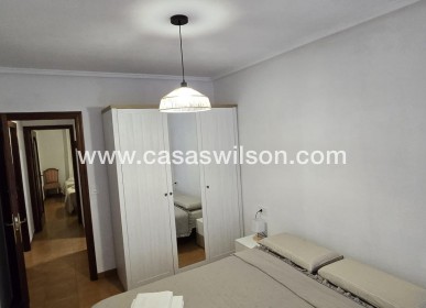 Sale - Apartment - Torrevieja - Centro
